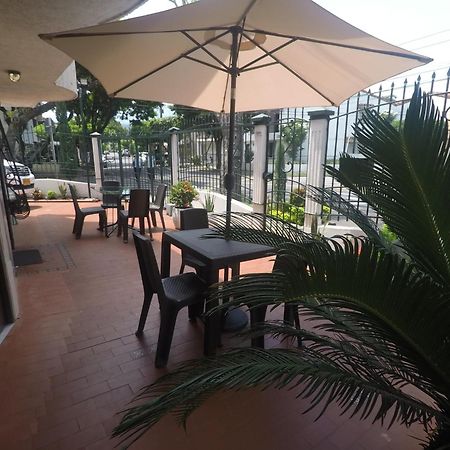 קאלי Casa Hotel Flor Del Valle מראה חיצוני תמונה