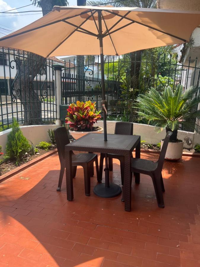 קאלי Casa Hotel Flor Del Valle מראה חיצוני תמונה